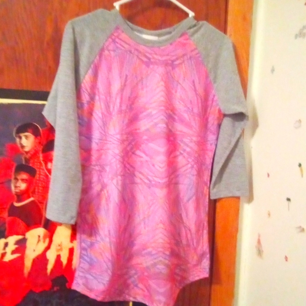 Long sleeve shirt